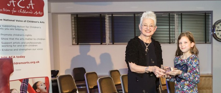 DAME JACQUELINE WILSON RECEIVES 2015 J M BARRIE AWARD