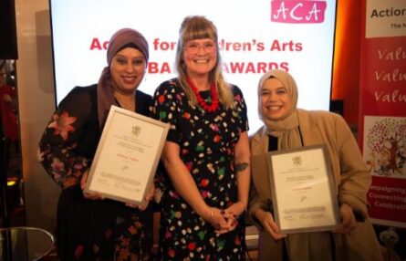 Ayesha Fozdar, Madina Fojdar and Marianne Schahill-Pape